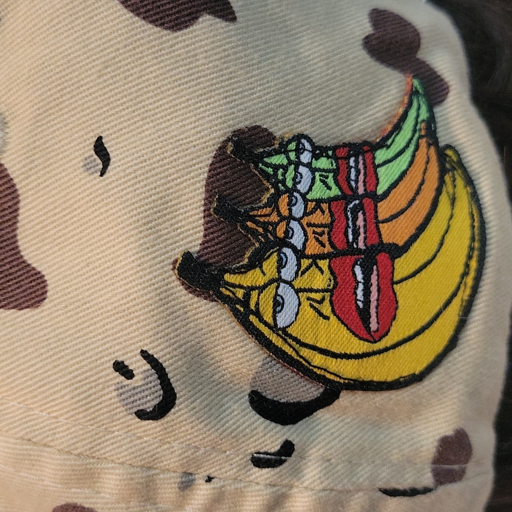 ODDITY CAP. - Picture 3 of 9